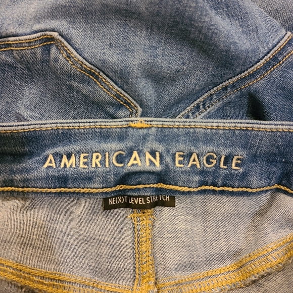 American Eagle Curvy Super Hi-Rise Jegging Crop, Size 2 Regular - Picture 5 of 9